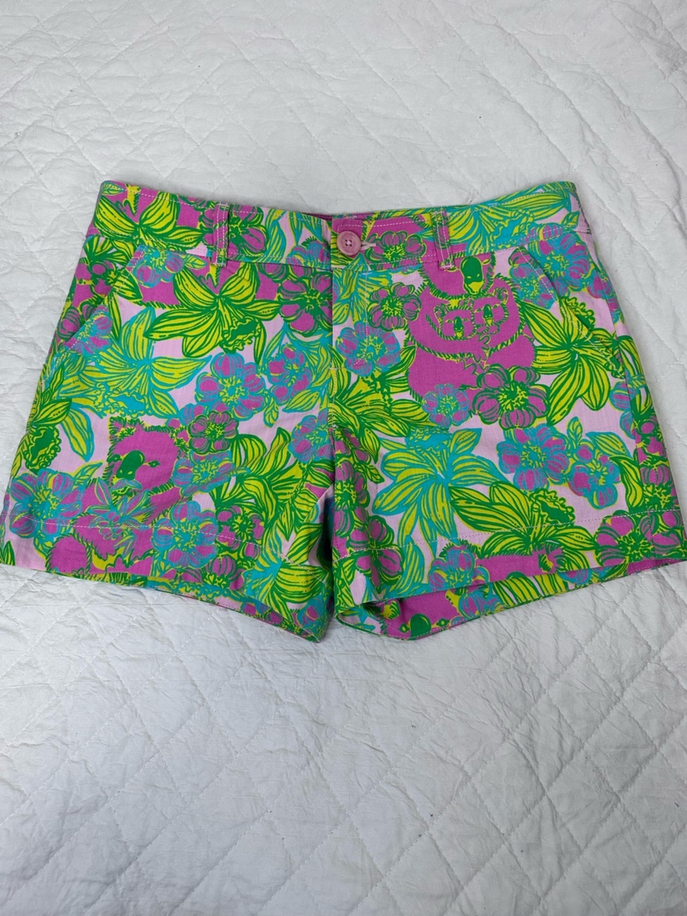 Lilly Pulitzer Bright Tropical Floral Print Shorts - Pink, Green, Yellow size 10